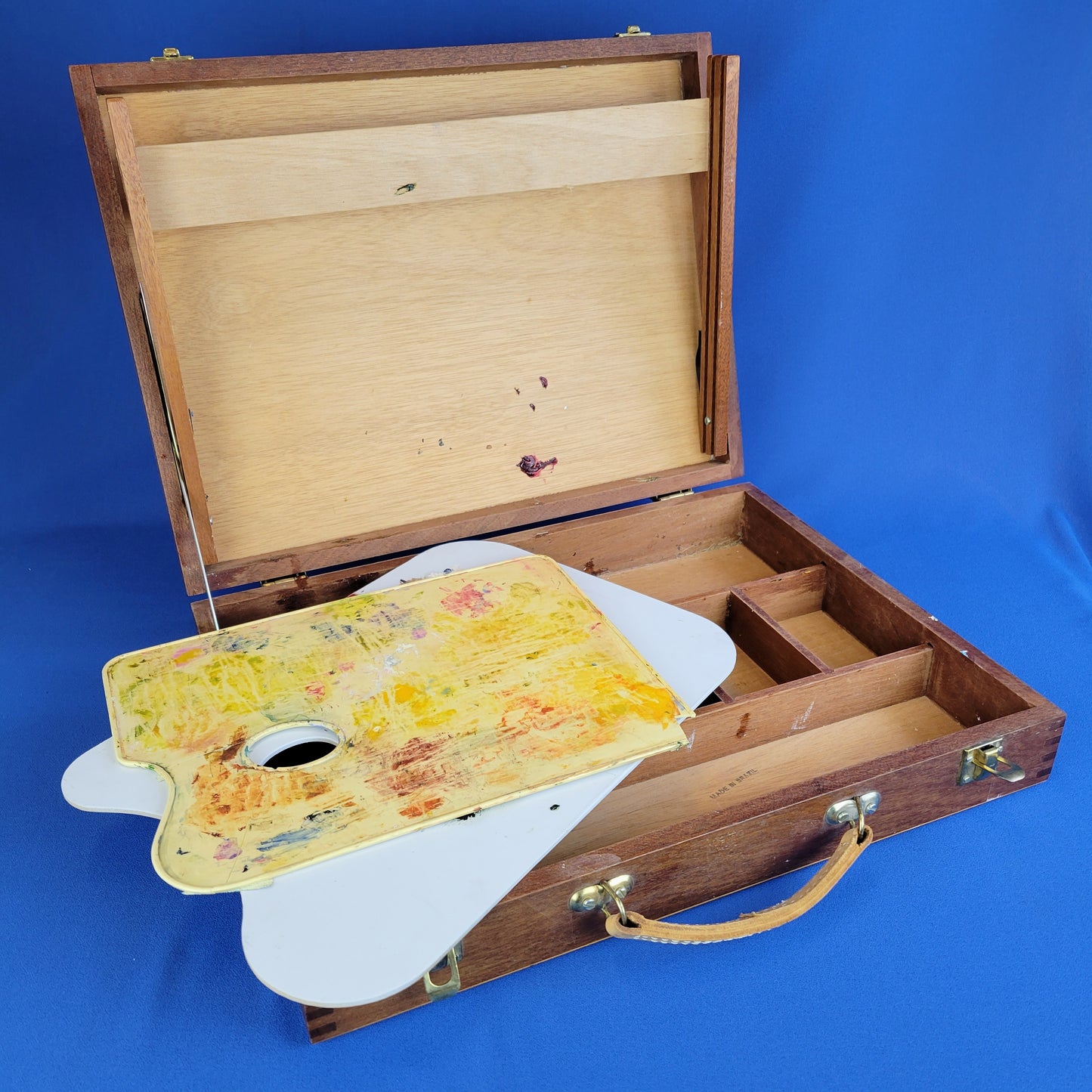 wooden paint box by demco