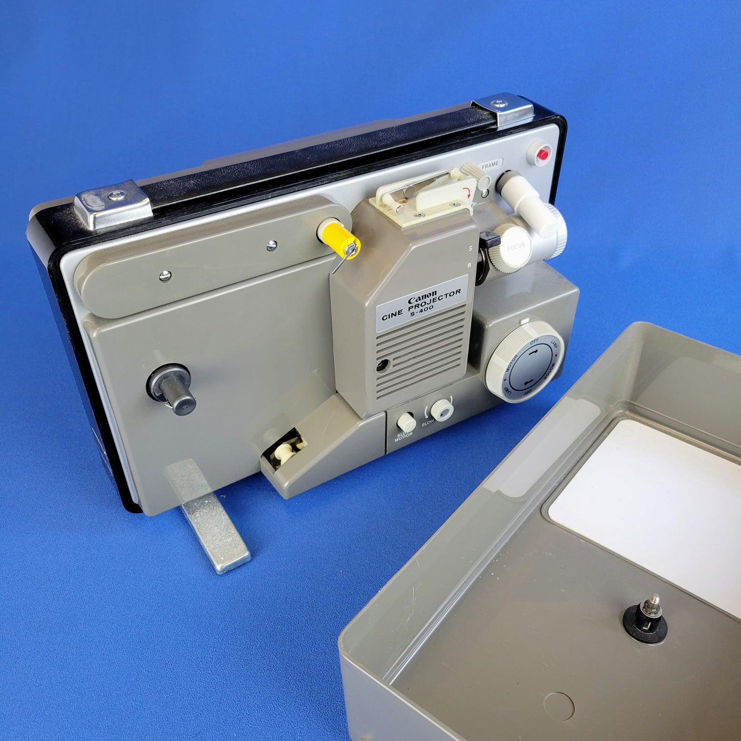 vintage cine projector s400 by canon