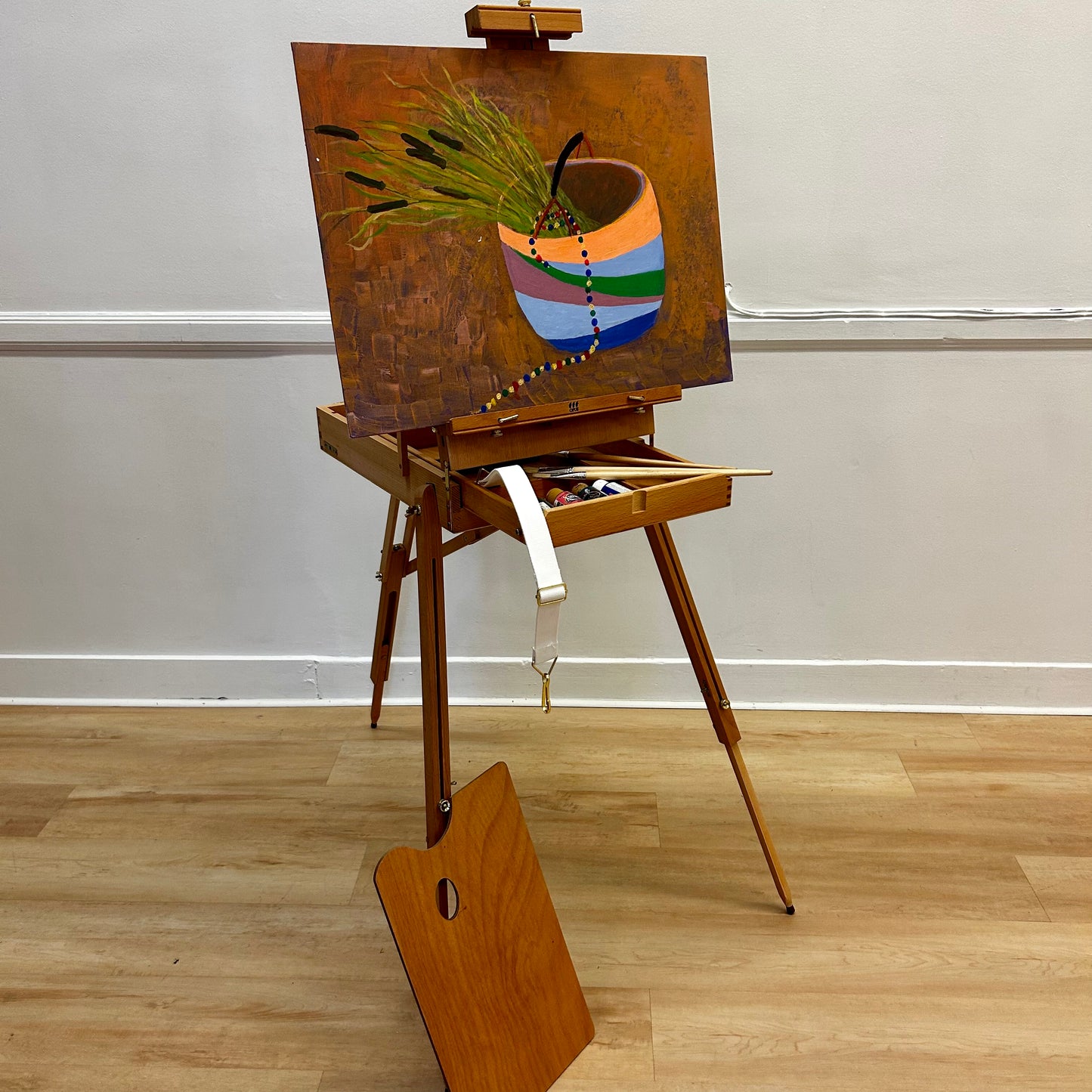 opus wooden easel