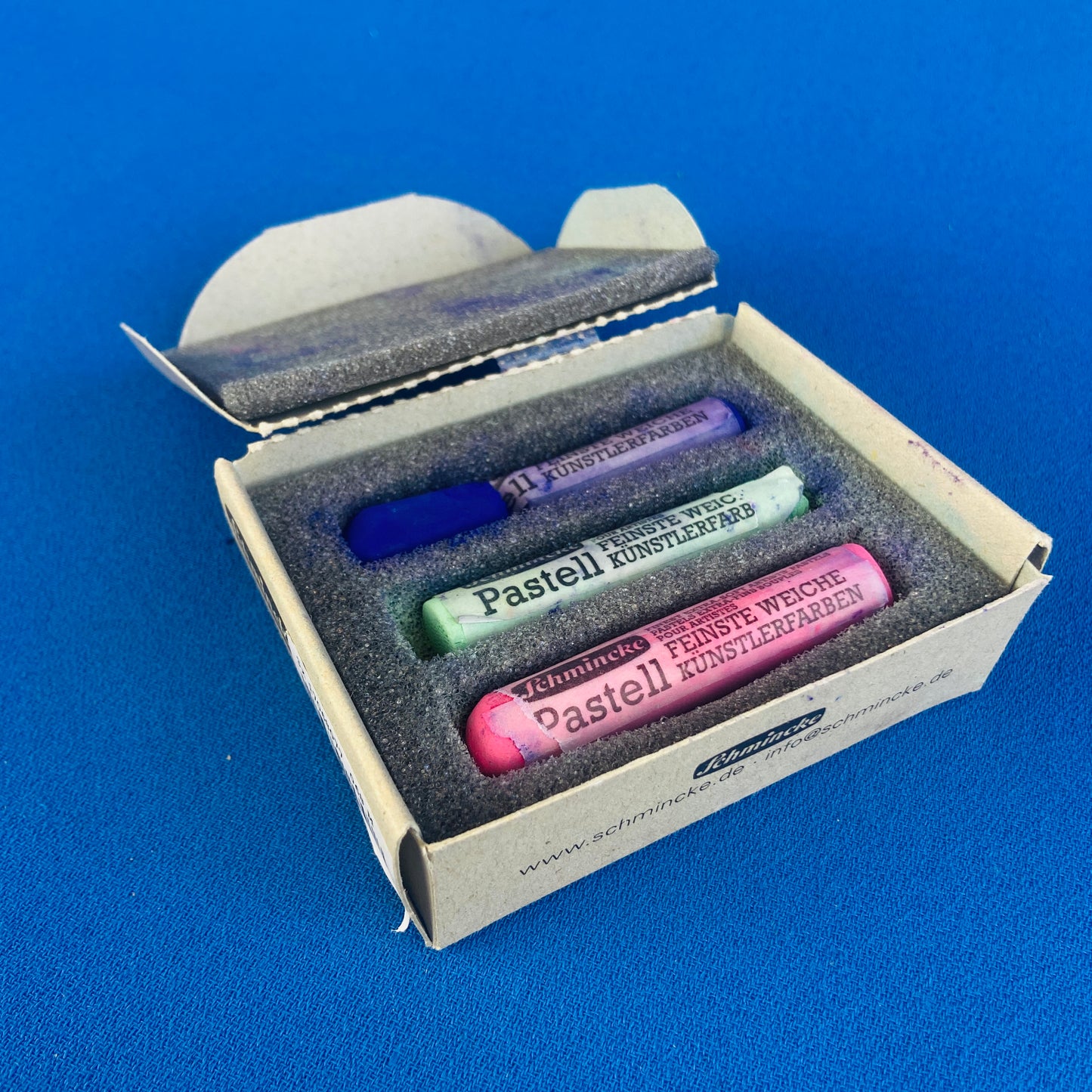 schmincke premium soft art pastels
