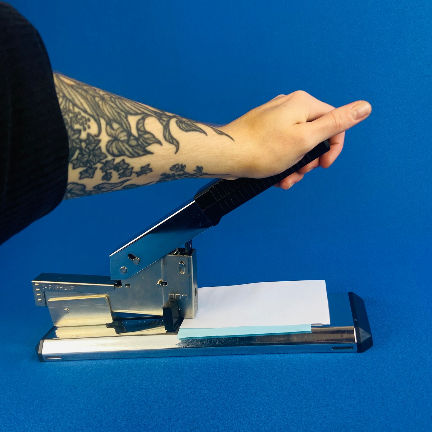 bates 224XHD power arm stapler