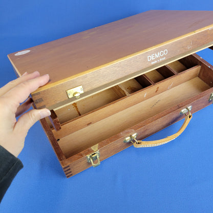 wooden paint box by demco