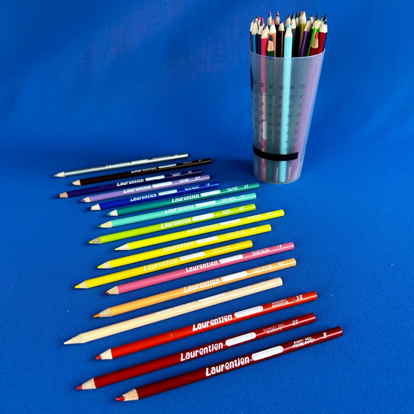 laurentien coloured pencil set