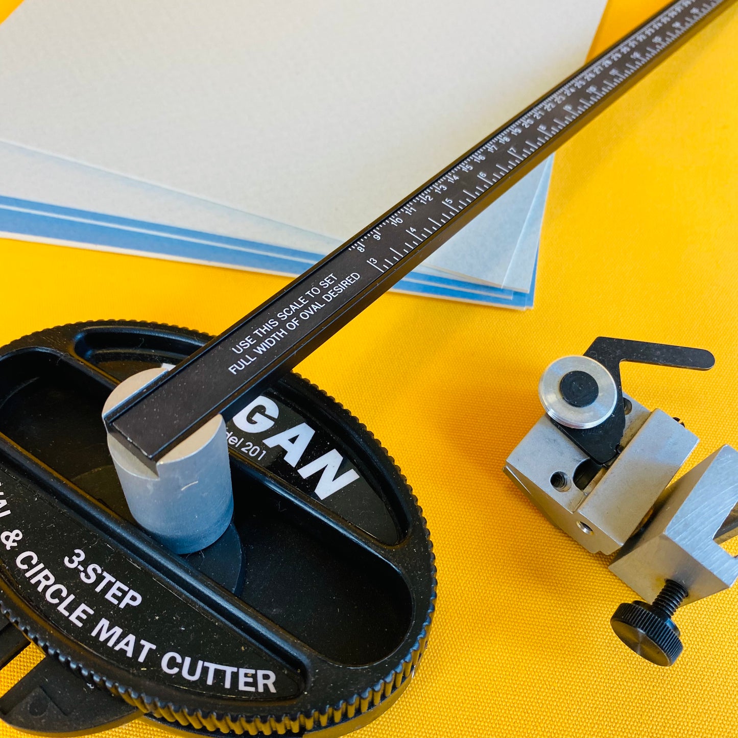logan oval and circle mat cutter