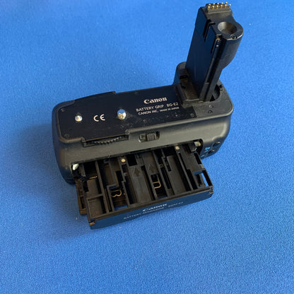 canon bg-e2 battery grip